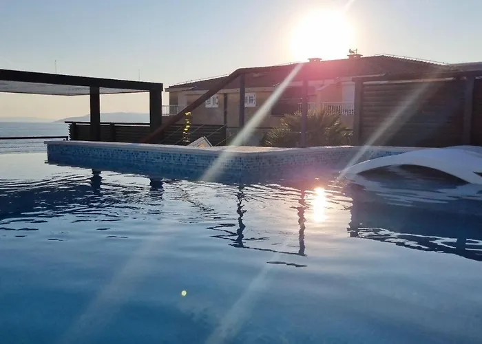Skypool Suite 77 With Private Pool