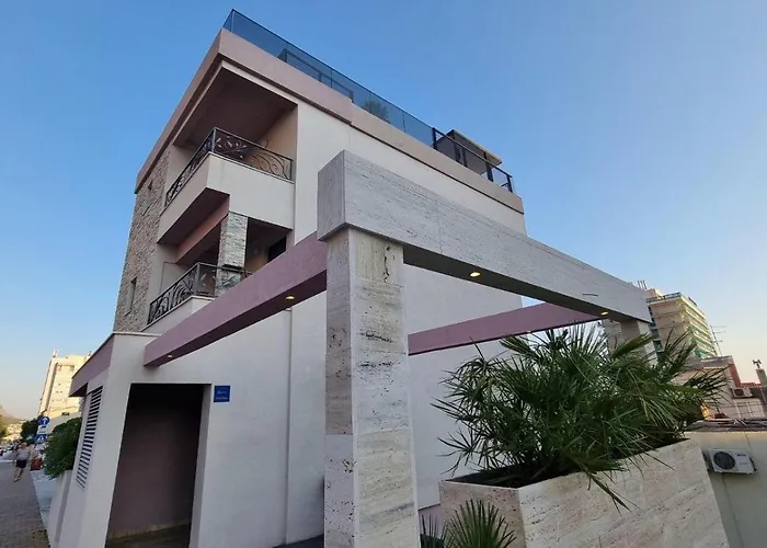 Skypool Suite 77 With Private Pool