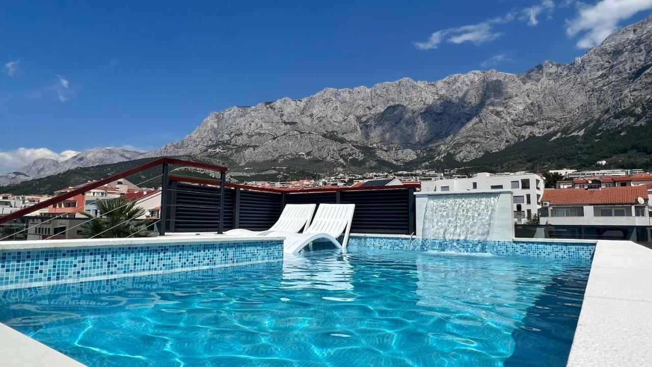 Skypool 77 With Private Pool