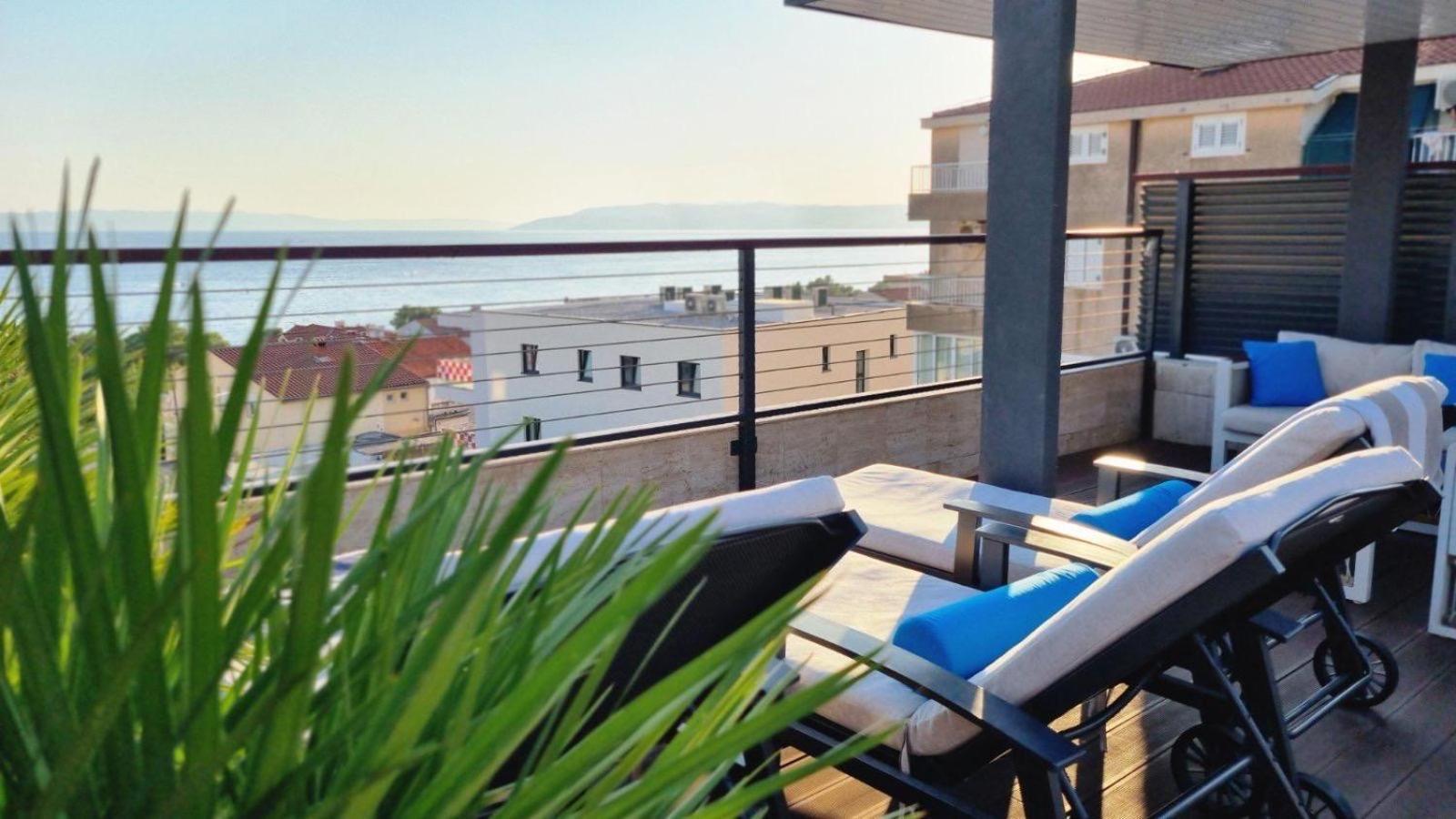Skypool 77 With Private Pool Apartment